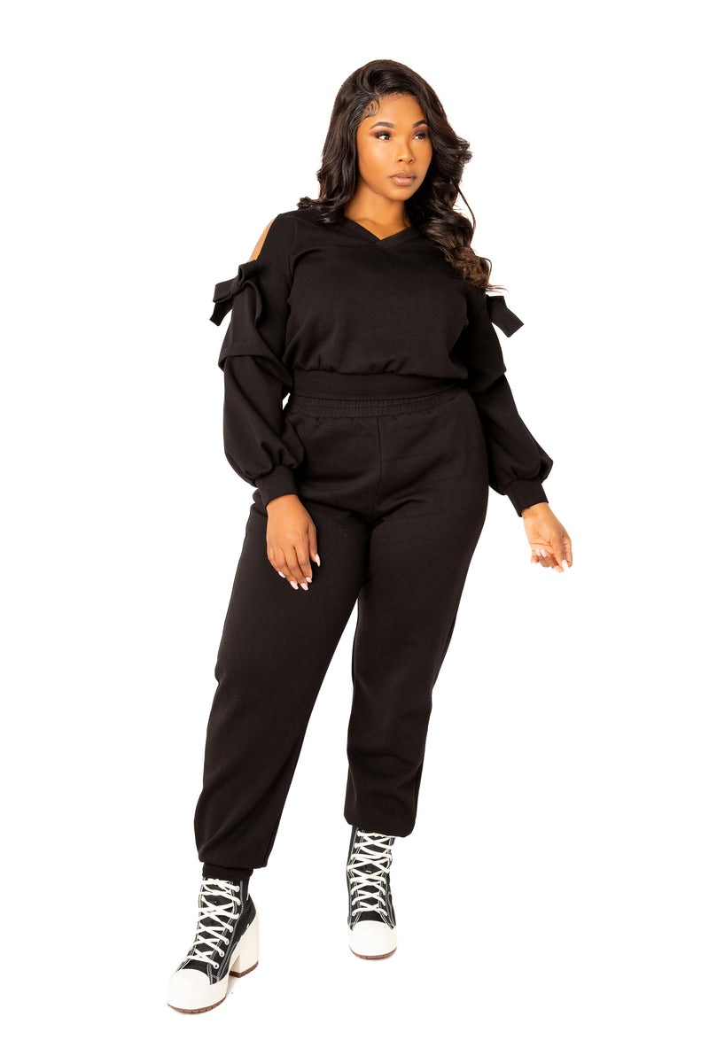 Buxom Couture Curvy Women Plus Size Cut-out Shoulder Scuba Lounge Set Black